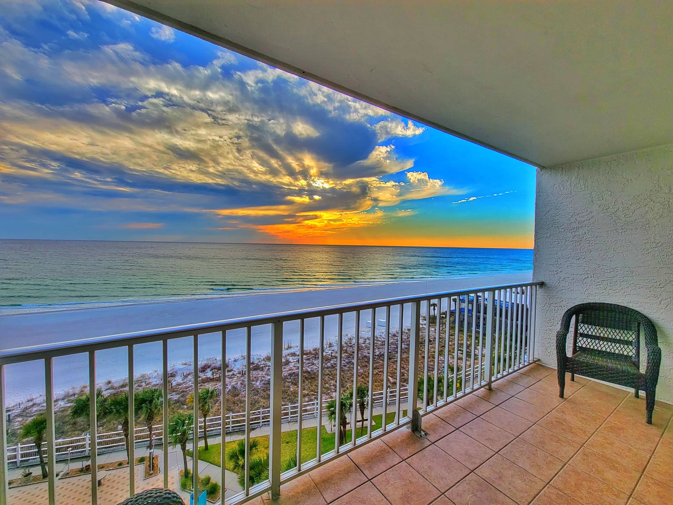 Enjoy the Sunset from your direct oceanfront balcony. Summit 810, The Summit.